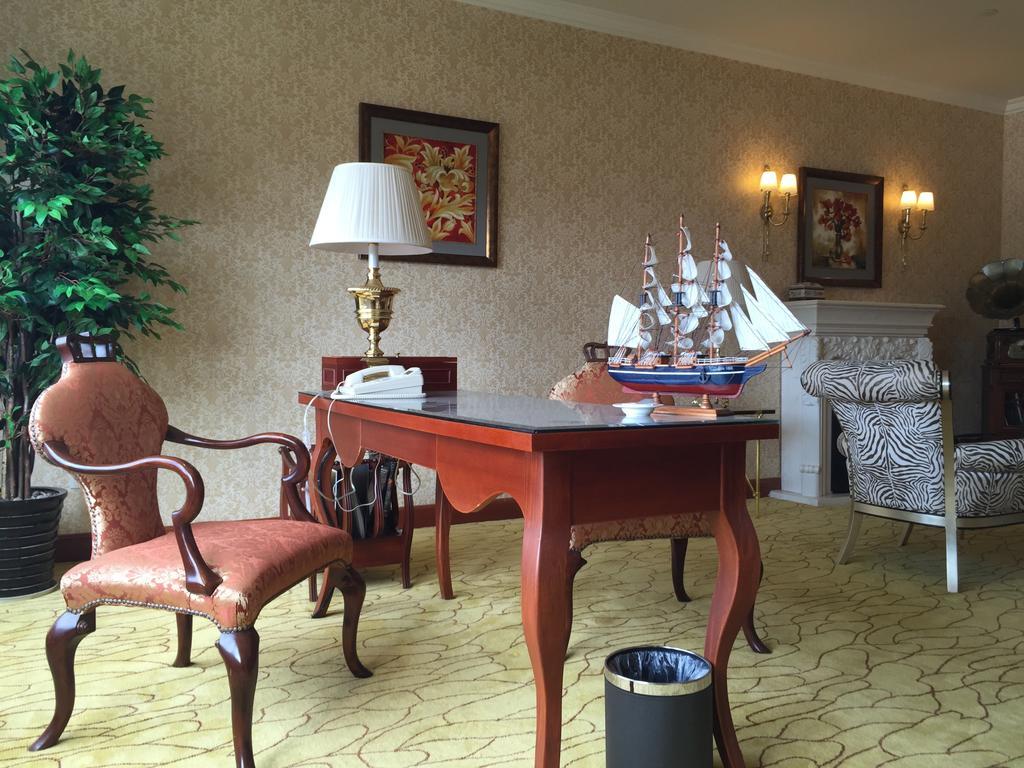 Alton Hotel Wuhu Habitación foto